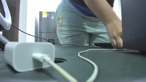 Lia online show from 10.29.25