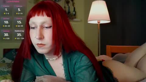 lia_grl online show from 07.12.26