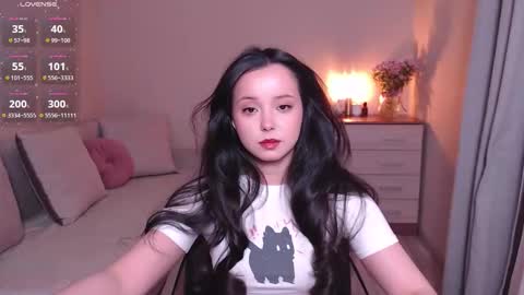 Snapshot of lia_hetty chatting on 02.11.26 L I A online show from 02.11.26