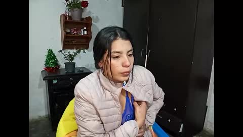 Lia online show from 12.24.24