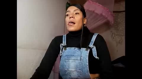 Lia online show from 01.28.25