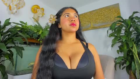 lia_lovelly online show from 04.10.26