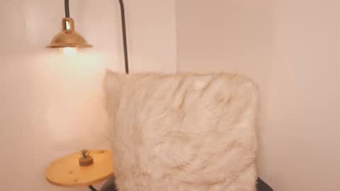 Snapshot of lia_mackenzie chatting on 03.04.26 liaa online show from 03.04.26