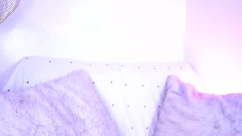 Snapshot of lia_mackenzie chatting on 03.14.26 liaa online show from 03.14.26