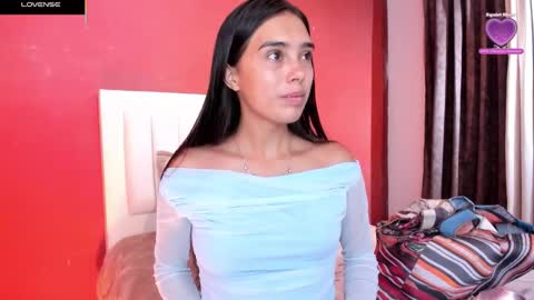 lia_morett online show from 03.17.26