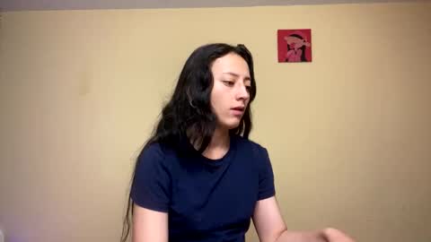 Little Queen Lia  online show from 02.26.26