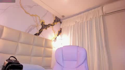 Lia online show from 02.26.26