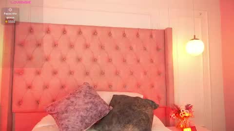 Snapshot of lia_velez_ chatting on 07.14.26 LIA online show from 07.14.26