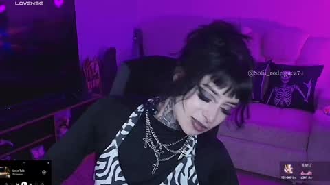 Snapshot of liaa_rodriguezz chatting on 02.10.25 Liaa online show from 02.10.25