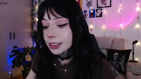 Snapshot of liaa_rodriguezz chatting on 03.25.26 Liaa online show from 03.25.26