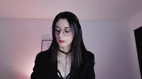 Lia  online show from 11.06.25