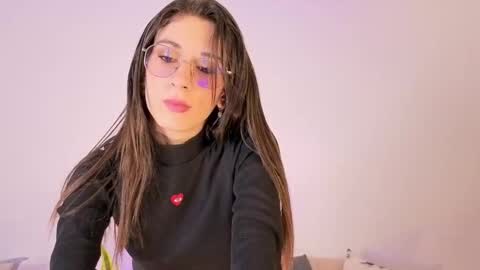 Lia  online show from 12.14.25