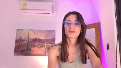 Lia  online show from 01.17.26