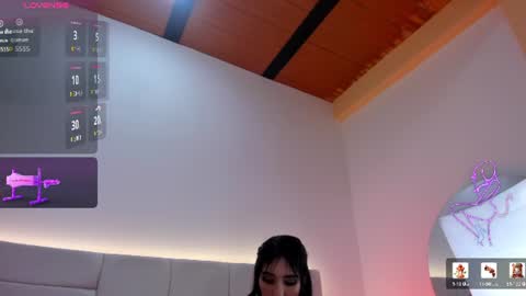 Snapshot of liaagener chatting on 06.21.26 Liaa online show from 06.21.26