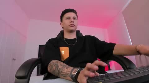 Liam Smith online show from 12.03.25