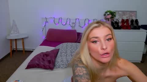 Lia online show from 02.06.26