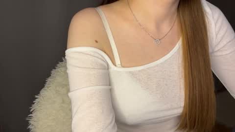 Snapshot of liabliss chatting on 03.23.26 Lia online show from 03.23.26