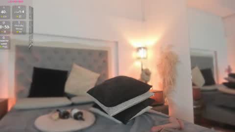 Snapshot of liaflame chatting on 07.28.26 Lia Flame online show from 07.28.26