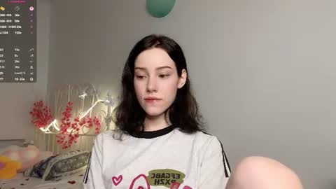 Lia  online show from 07.04.26