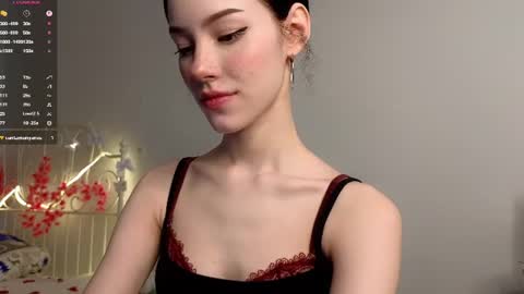 Lia  online show from 07.17.26