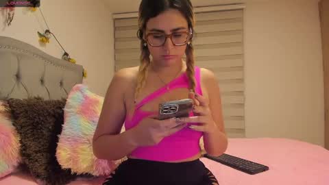 Lia  online show from 01.24.25