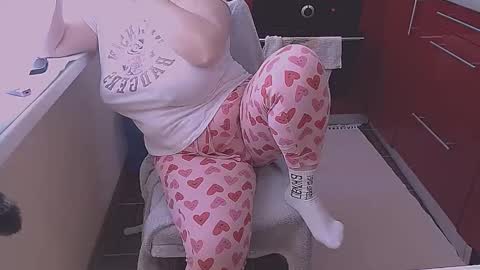 miss Lia  colection for travel online show from 04.25.26