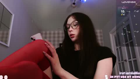 Snapshot of lialilia chatting on 01.17.25 lialilia online show from 01.17.25