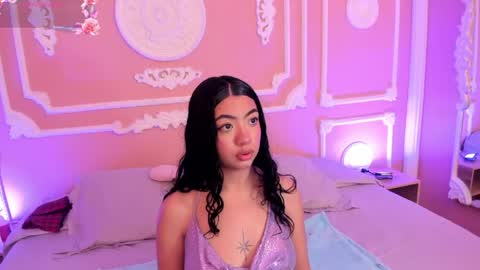 Lia lovet online show from 05.04.26
