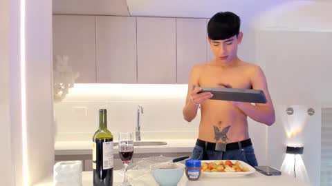 Liam online show from 03.08.26