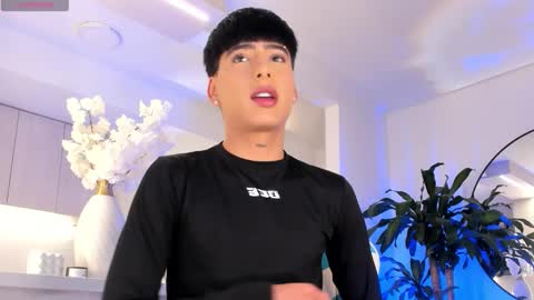 Liam online show from 03.16.26