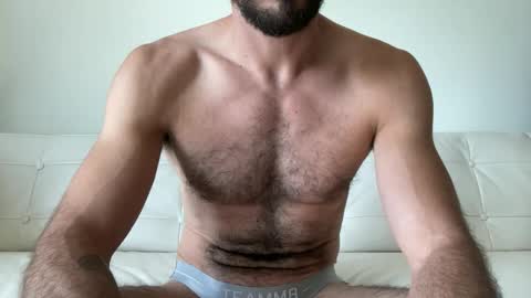 Snapshot of liam_arnaux chatting on 09.29.25 matt online show from 09.29.25