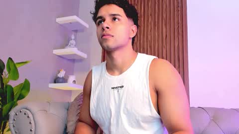 Liam Collins online show from 11.16.25