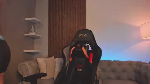 Liam Collins online show from 02.21.26