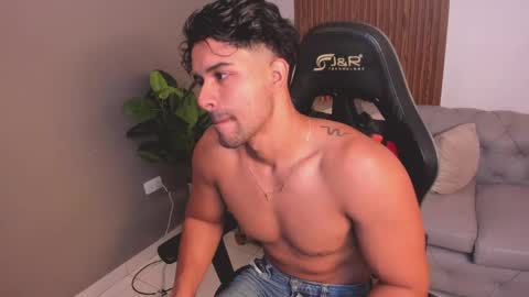 Liam Collins online show from 04.30.26