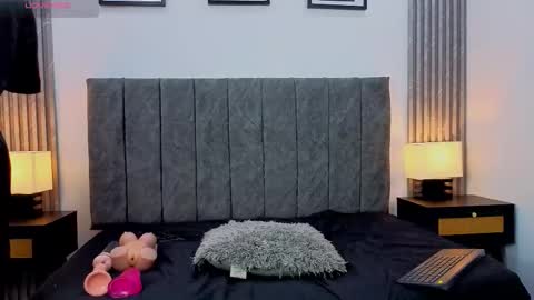 Liam forest  online show from 09.23.25