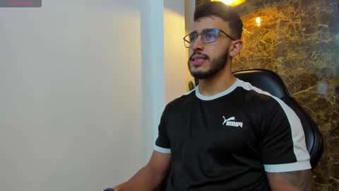 LIAM KLEIN online show from 09.09.25