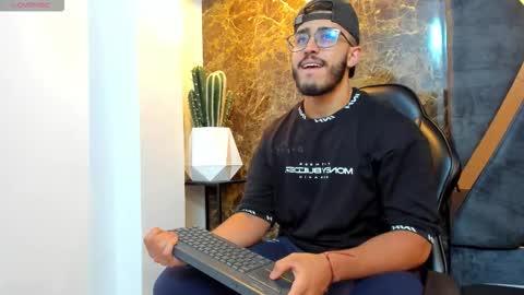 LIAM KLEIN online show from 09.22.25