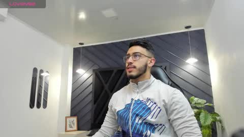 LIAM KLEIN online show from 10.20.25