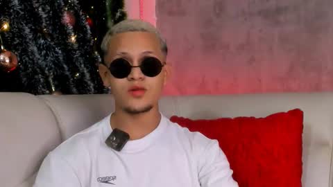 liam_knight online show from 12.05.25