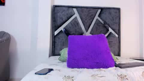 Call me Lian online show from 02.13.26