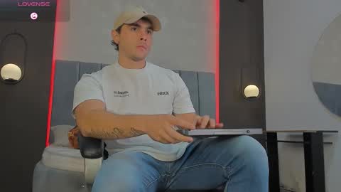 Liam online show from 03.12.26