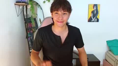 Snapshot of liam_xul chatting on 10.14.25 liamxul online show from 10.14.25