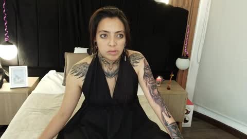 L I A M O N R O E online show from 04.22.26