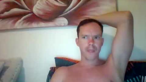 Snapshot of liamrosezn chatting on 12.12.24 LiamRose online show from 12.12.24