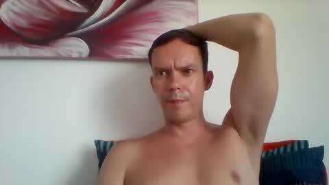 Snapshot of liamrosezn chatting on 12.18.24 LiamRose online show from 12.18.24