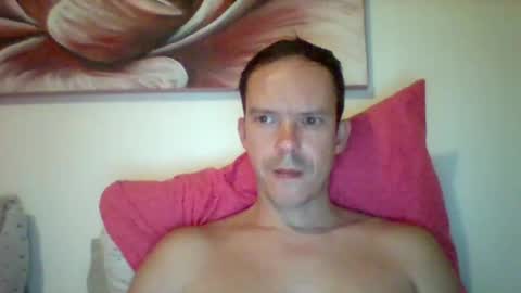 Snapshot of liamrosezn chatting on 01.05.25 LiamRose online show from 01.05.25