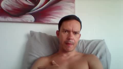 Snapshot of liamrosezn chatting on 01.07.25 LiamRose online show from 01.07.25