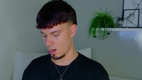 Liam Thunder online show from 10.06.25