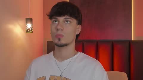 Liam Thunder online show from 11.30.25