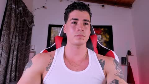 Snapshot of liamwyatt_ chatting on 01.23.25 liamwyatt_ online show from 01.23.25